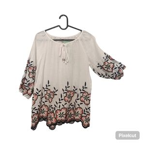 Embroidered White Floral Tie-Neck Tunic
